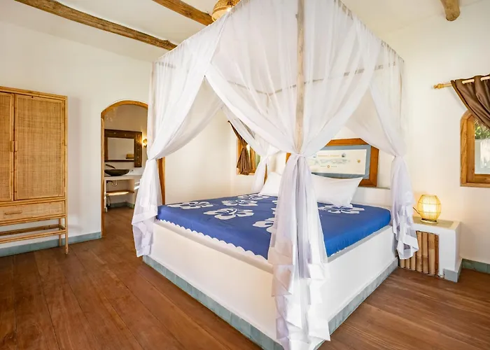 Hina 3 Bedroom In Bingin Villa